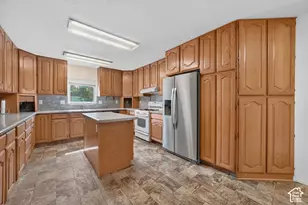 600 W Vine St, Tooele, UT 84074 - Photo 21