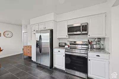 456 E 520 N, Lindon, UT 84042 - Photo 37