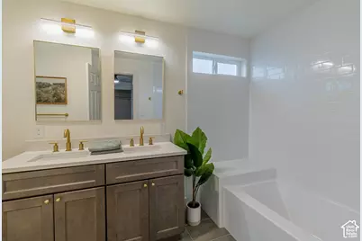 3524 S 6800 W, West Valley, UT 84128 - Photo 13