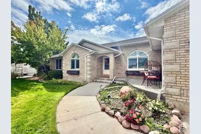 1697 W 2450 N, Vernal, UT 84078 - Photo 3