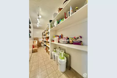 1697 W 2450 N, Vernal, UT 84078 - Photo 19