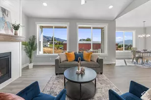 936 E 410 N, Hyde Park, UT 84318 - Photo 11