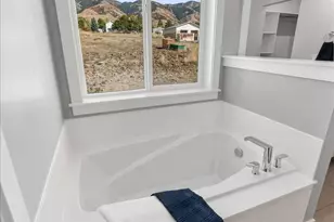 936 E 410 N, Hyde Park, UT 84318 - Photo 29