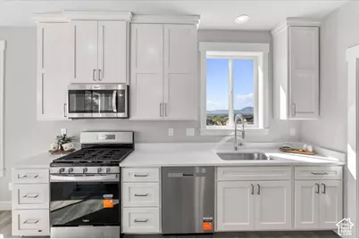 936 E 410 N #183, Hyde Park, UT 84318 - Photo 15