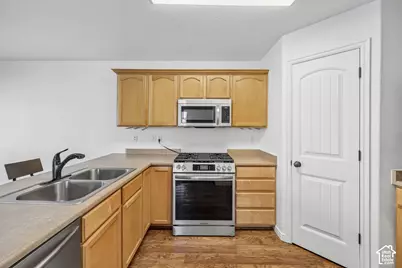 3863 E Cascade Rd #3, Eagle Mountain, UT 84005 - Photo 13