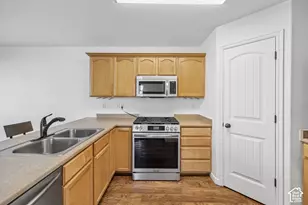 3863 E Cascade Rd, Eagle Mountain, UT 84005 - Photo 13