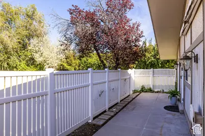 5764 S 1615 E, Murray, UT 84121 - Photo 27