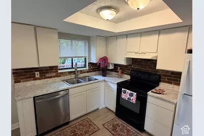 2229 N 700 W, Clinton, UT 84015 - Photo 19