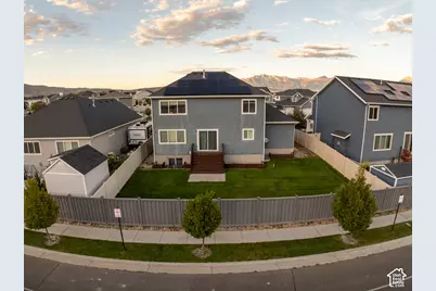 4342 E Sunny Meadow Dr, Eagle Mountain, UT 84005 - Photo 37