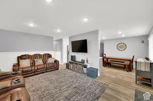 1126 N Victoria Way W, Salt Lake City, UT 84116 - Photo 3