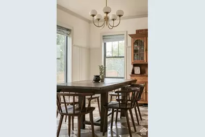 2275 E 4500 S, Holladay, UT 84117 - Photo 15