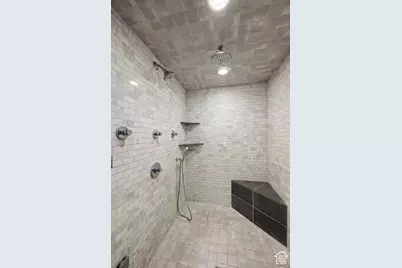 3075 E Kennedy Dr S, Salt Lake City, UT 84108 - Photo 11