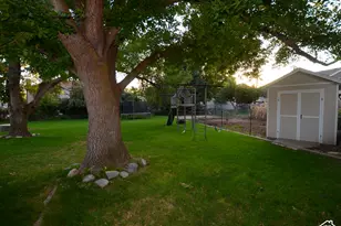 1312 S 150 E, Kaysville, UT 84037 - Photo 17