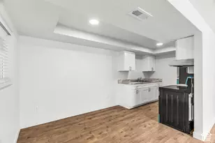 646 E 1700 S, Salt Lake City, UT 84105 - Photo 9