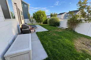 5163 N Folkstone Dr, Eagle Mountain, UT 84005 - Photo 33