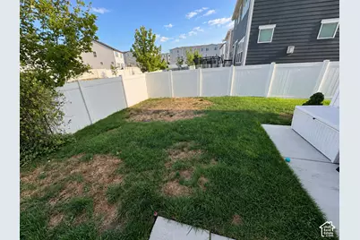 5163 N Folkstone Dr, Eagle Mountain, UT 84005 - Photo 35