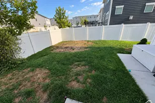 5163 N Folkstone Dr, Eagle Mountain, UT 84005 - Photo 35
