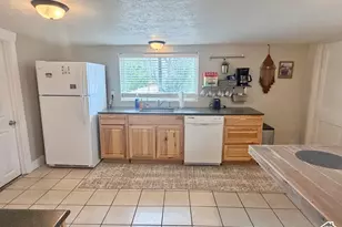 70 N 100 W, Hanksville, UT 84734 - Photo 13