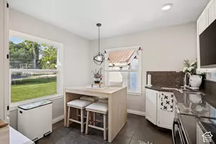 2333 E Lakeview Dr, Salt Lake City, UT 84109 - Photo 7