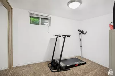 2333 E Lakeview Dr, Salt Lake City, UT 84109 - Photo 15