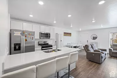 98 N Northshore Dr, Saratoga Springs, UT 84045 - Photo 9