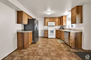 2321 N 650 E, North Ogden, UT 84414 - Photo 29