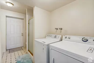 3032 N 2575 W, Farr West, UT 84404 - Photo 25