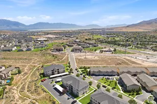 3689 E Rockcreek Rd N, Eagle Mountain, UT 84005 - Photo 33