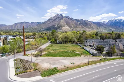 5025 S Highland Dr, Holladay, UT 84117 - Photo 3