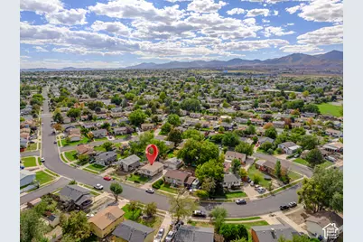 4326 S Early Duke St, West Valley, UT 84120 - Photo 3