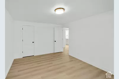 2096 E Linden Cir S, Holladay, UT 84121 - Photo 43