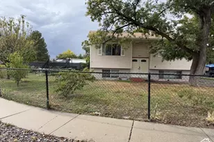 4453 W Nancy Dr, West Valley, UT 84120 - Photo 17