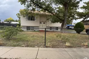 4453 W Nancy Dr, West Valley, UT 84120 - Photo 1