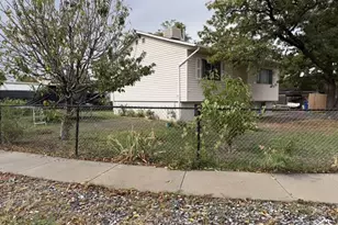 4453 W Nancy Dr, West Valley, UT 84120 - Photo 21