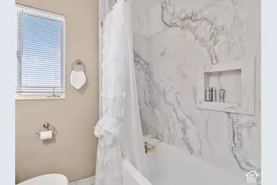 450 E 100 S #20, Salt Lake City, UT 84111 - Photo 9