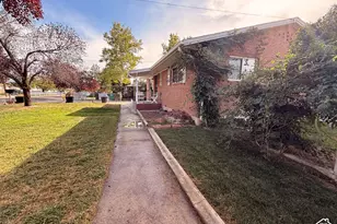 718 S 900 E, Orem, UT 84097 - Photo 3
