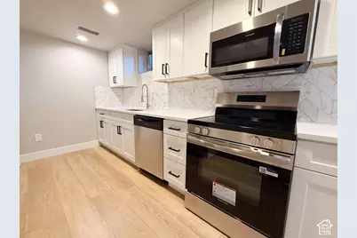 718 S 900 E, Orem, UT 84097 - Photo 19