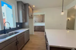 5306 W Center Field Dr W, South Jordan, UT 84009 - Photo 9