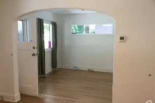 1148 E 700 S, Salt Lake City, UT 84102 - Photo 11
