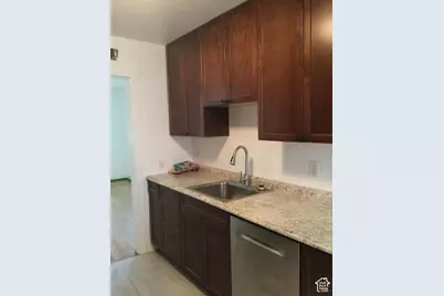 1148 E 700 S, Salt Lake City, UT 84102 - Photo 15