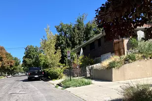 1148 E 700 S, Salt Lake City, UT 84102 - Photo 3
