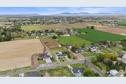 5803 S 6300 W, Hooper, UT 84315 - Photo 35