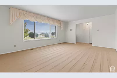 5803 S 6300 W, Hooper, UT 84315 - Photo 5