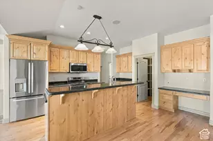 1553 Oakview Dr, Logan, UT 84321 - Photo 9