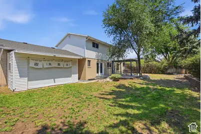 1944 E Brady Creek Dr S, Sandy, UT 84093 - Photo 23