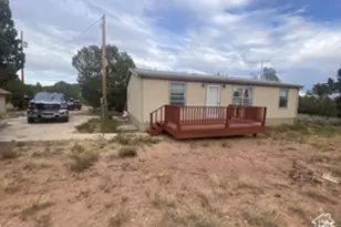 45711 W Colt Rd, Fruitland, UT 84027 - Photo 3
