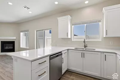 51 S 4375 W #49, Cedar City, UT 84720 - Photo 15