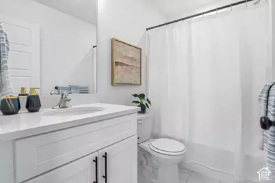 140 E Chambord Ct S, Sandy, UT 84070 - Photo 11