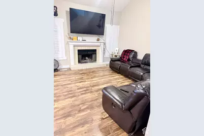 5037 S Scarsdale Ct W, Taylorsville, UT 84129 - Photo 5