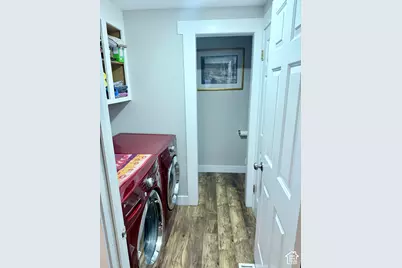 5037 S Scarsdale Ct W, Taylorsville, UT 84129 - Photo 11